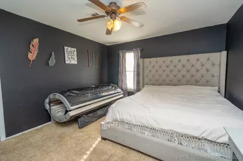 902 Knapp Ave, Warner, OK 74469 photo 14