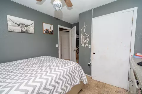 902 Knapp Ave, Warner, OK 74469 photo 11