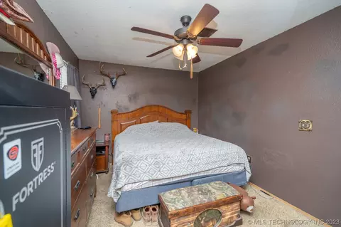 902 Knapp Ave, Warner, OK 74469 photo 9
