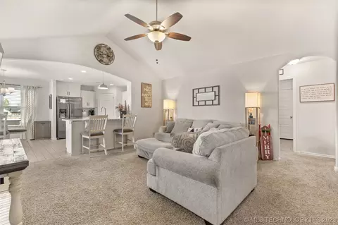 25327 E 87th St S, Broken Arrow, OK 74014 photo 5