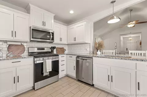 25327 E 87th St S, Broken Arrow, OK 74014 photo 11