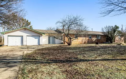 105188 N 3770 Rd, Okemah, OK 74859