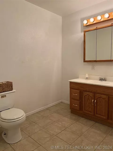 419054 E 1146 Rd, Eufaula, OK 74432 photo 16