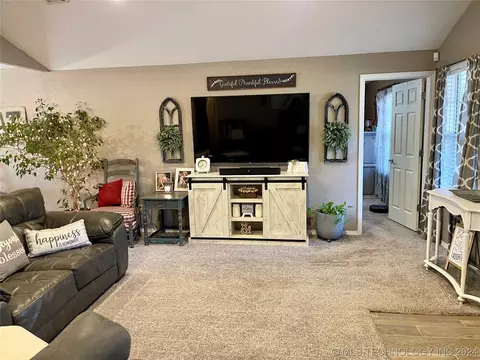 4153 E 153rd St S, Warner, OK 74469 photo 6