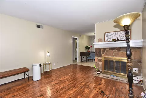 4344 E 67th Street 707, Tulsa, OK 74136 photo 1