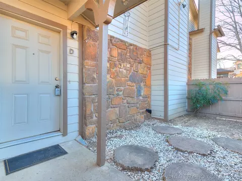 6380 S 80th East Avenue E 30d, Tulsa, OK 74133
