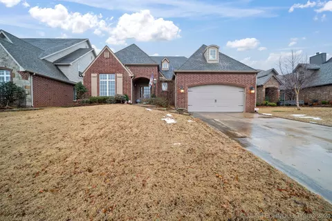 7126 E 86th St, Tulsa, OK 74133 photo 1