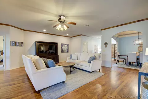 16319 E 47th St, Tulsa, OK 74134 photo 11