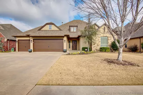 16319 E 47th St, Tulsa, OK 74134 photo 2
