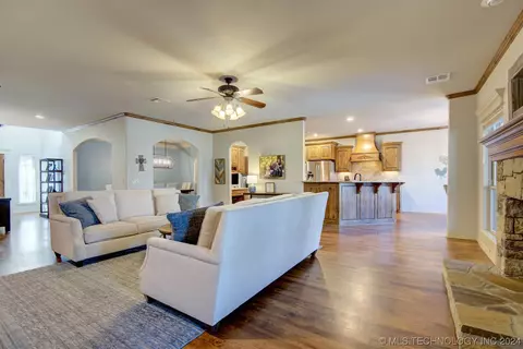 16319 E 47th St, Tulsa, OK 74134 photo 9