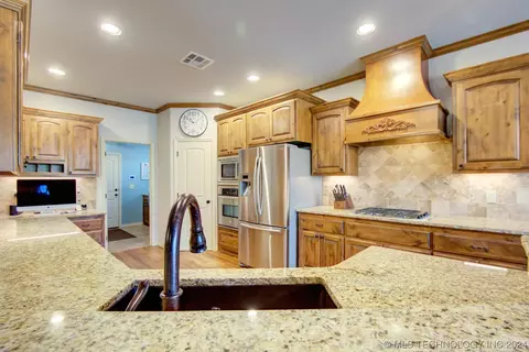 16319 E 47th St, Tulsa, OK 74134 photo 14