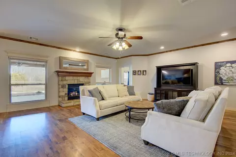 16319 E 47th St, Tulsa, OK 74134 photo 7