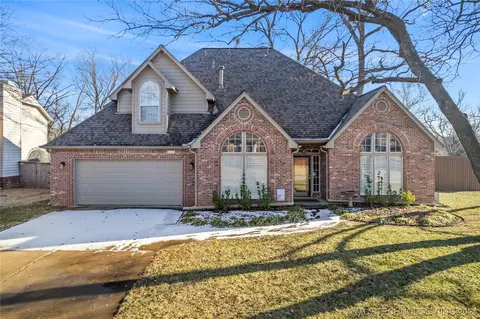 4304 E 69th St, Tulsa, OK 74136 photo 1