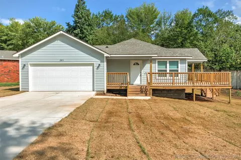 15575 S 292nd East Ave, Coweta, OK 74429