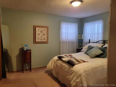 207 Lackey Dr, Eufaula, OK 74432 photo 6