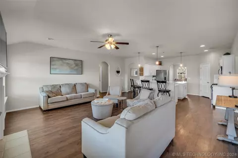 25358 E 87th Pl S, Broken Arrow, OK 74014 photo 8