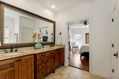 Bath - 9152 E 103rd St, Tulsa, OK 74133 photo 4 of 8