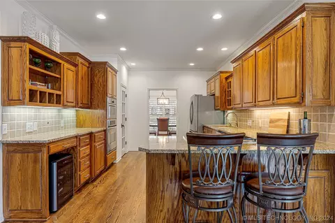Kitchen - 9152 E 103rd St, Tulsa, OK 74133 photo 5 of 6