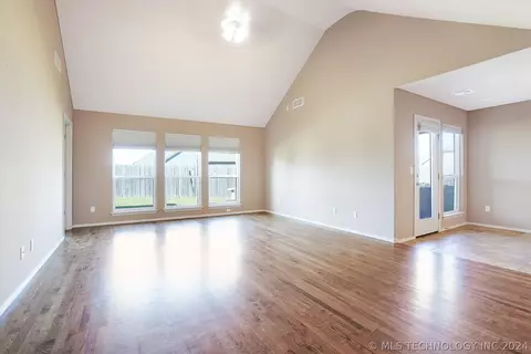 13402 E 43rd St, Tulsa, OK 74134 photo 8