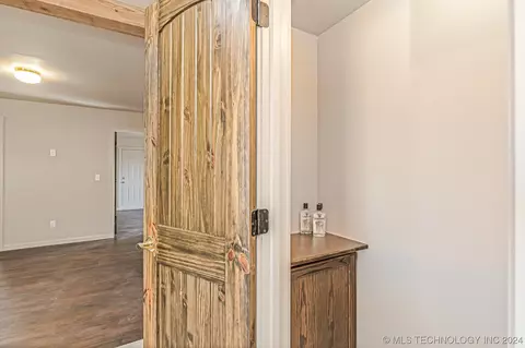 Entry Way - 20976 S 38th St S, Broken Arrow, OK 74014 photo 2 of 2
