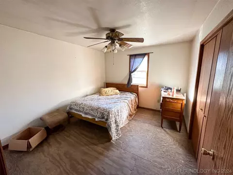 439204 E County Road 40, Welch, OK 74369 photo 9