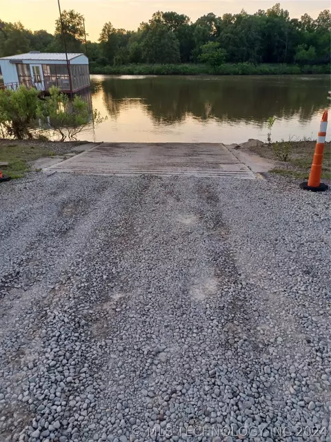 421897 E 1162, Eufaula, OK 74432 photo 11
