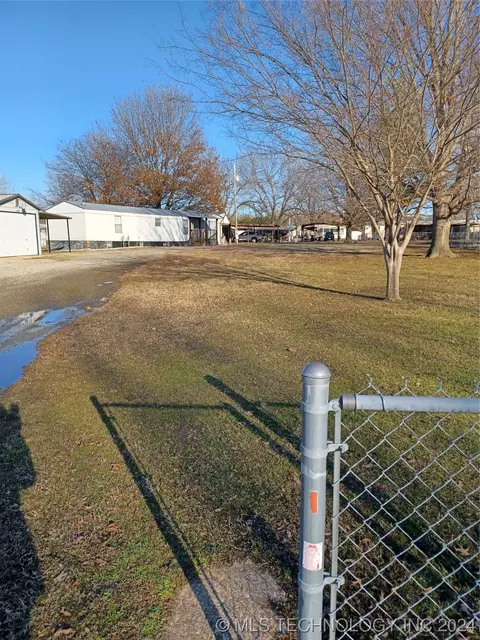 421897 E 1162, Eufaula, OK 74432 photo 19