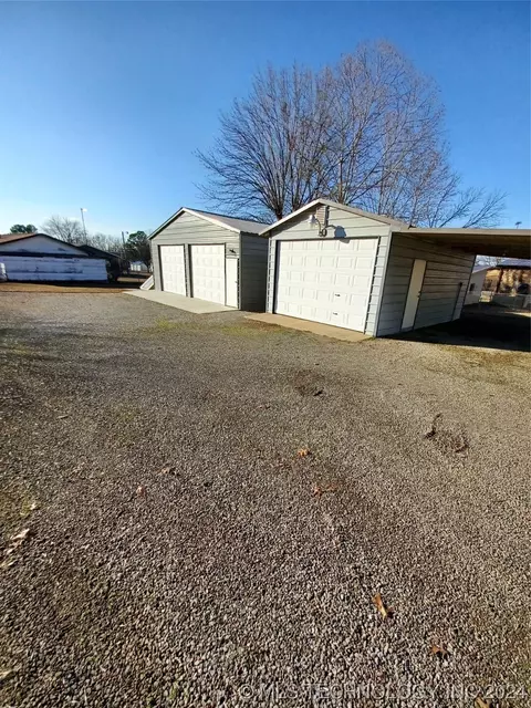 421897 E 1162, Eufaula, OK 74432 photo 13