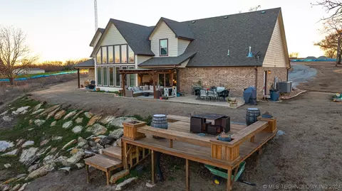 Exterior - 100 Maverick Rd W, Ada, OK 74820 photo 6 of 11