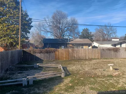 1541 E 60th Pl, Tulsa, OK 74105 photo 31