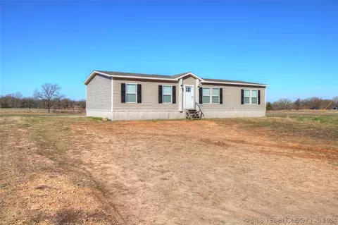 11067 S Cheyenne Rd, Caddo, OK 74729