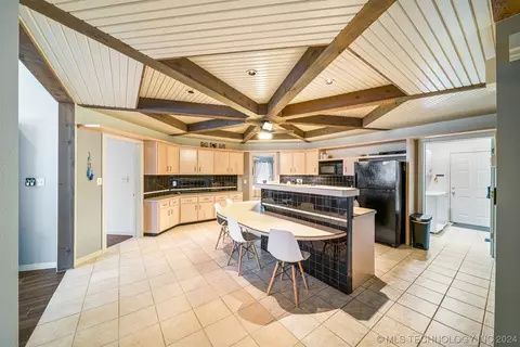 56901 E Walnut Dr, Afton, OK 74331 photo 9