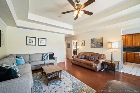 Living - 3209 E 84th St, Tulsa, OK 74137 photo 3 of 4