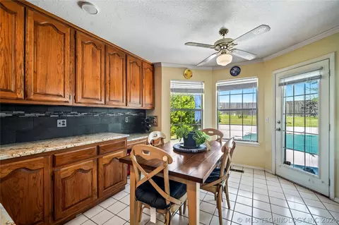 Kitchen - 3209 E 84th St, Tulsa, OK 74137 photo 7 of 7