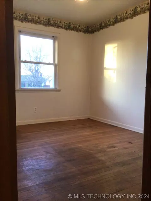104 Bryan St, Pryor, OK 74361 photo 5
