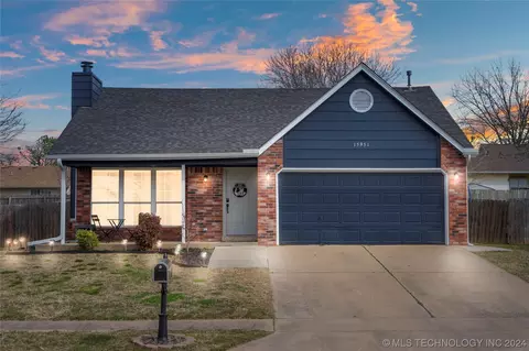 15951 S 295th East Ave, Coweta, OK 74429