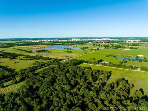 7 N 49th Rd, Cushing, OK 74023 photo 31
