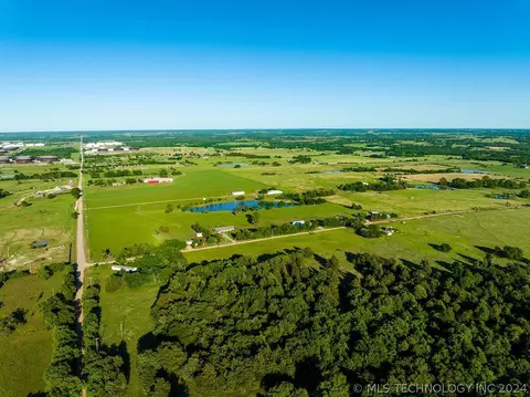 7 N 49th Rd, Cushing, OK 74023 photo 40