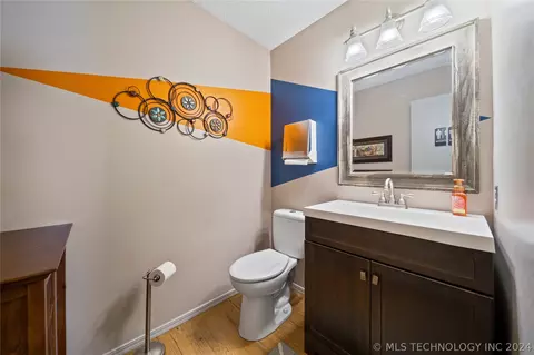 Bath - 12431 E 35th St, Tulsa, OK 74146 photo 3 of 3