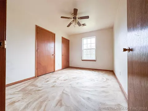205 E Main St, Centrahoma, OK 74534 photo 16