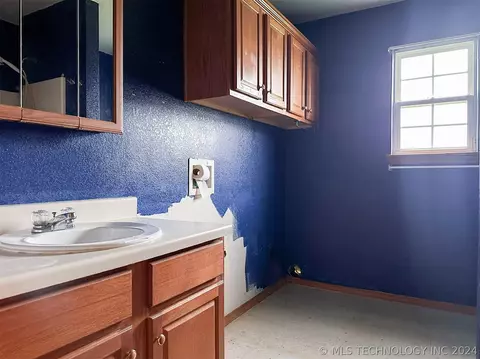 205 E Main St, Centrahoma, OK 74534 photo 18