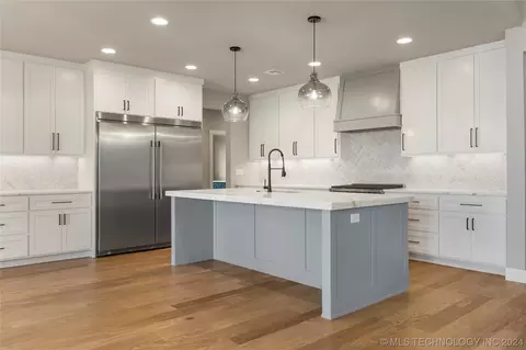 Kitchen - 1111 E 38th St, Tulsa, OK 74105 photo 1 of 8
