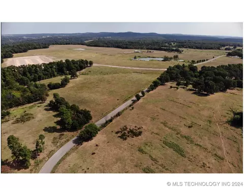 462601 E 820 Rd, Stilwell, OK 74960