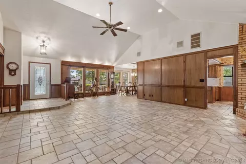 13405 E 40th Pl, Tulsa, OK 74134 photo 7