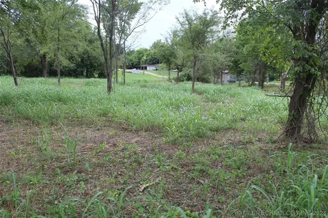 Choctaw Drive, Eufaula, OK 74432 photo 3