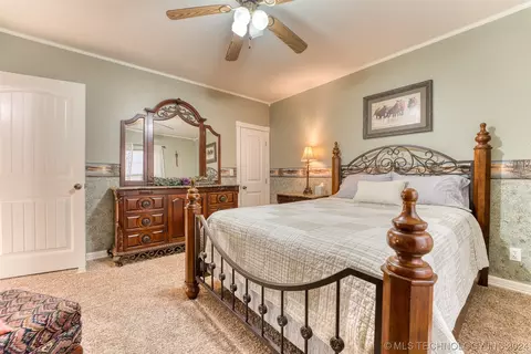 Bedroom - 3720 E 116th St, Perkins, OK 74059 photo 4 of 10