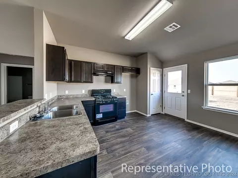 29309 E 79th St S, Broken Arrow, OK 74014 photo 4