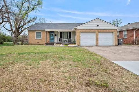 4332 E 28th St, Tulsa, OK 74114 photo 1