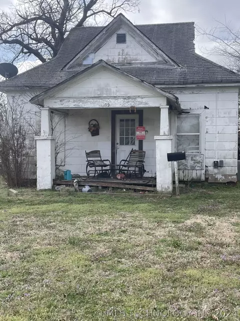 1109 E Broadway St, Cushing, OK 74023 photo 1