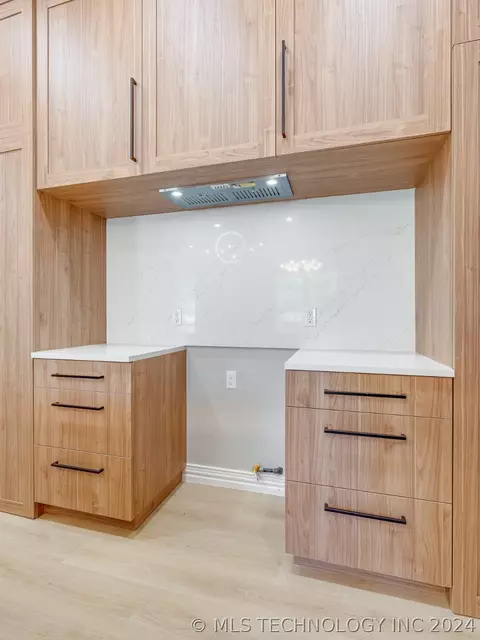 Kitchen - 1213 S Monte Vis, Ada, OK 74820 photo 6 of 6
